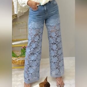 Women's Blue Jeans With Lace Detail. Sz L. NWOT